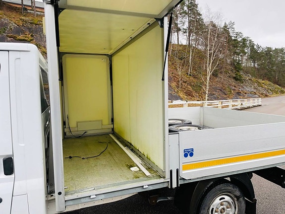 Ford Transit 4 of 5