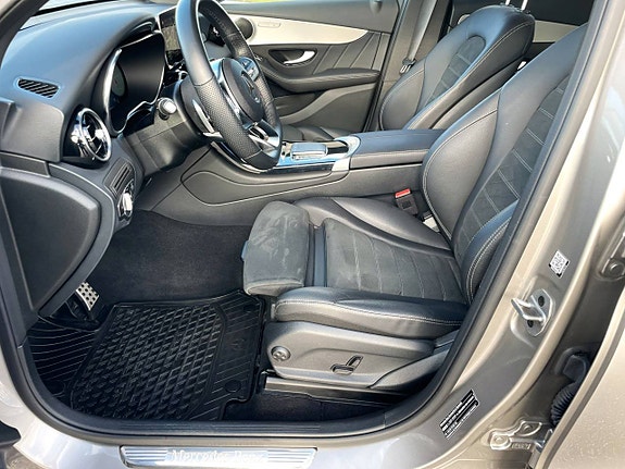Mercedes-Benz GLC300 de 6 of 11