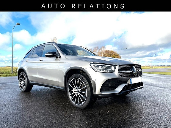 Mercedes-Benz GLC300 de 4 of 5