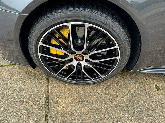 Porsche Panamera Turbo S 10 of 10