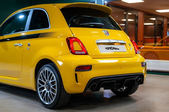 Abarth 595 4 of 5