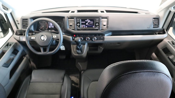 Volkswagen Crafter 5 of 5