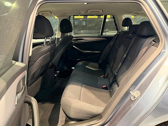 BMW 520 19 of 27