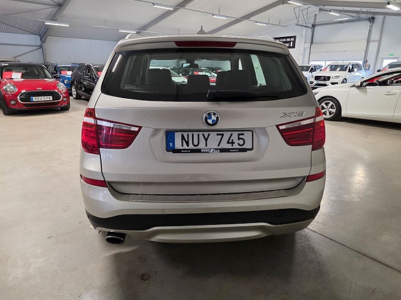 BMW X3 4 of 5