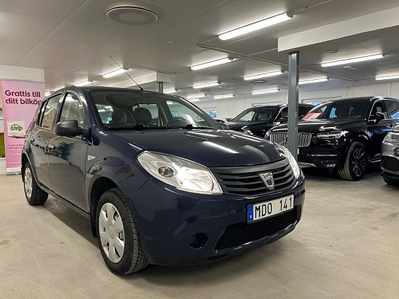 Dacia Sandero 23 of 25
