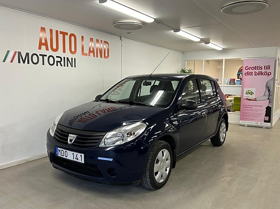 Dacia Sandero 25 of 25