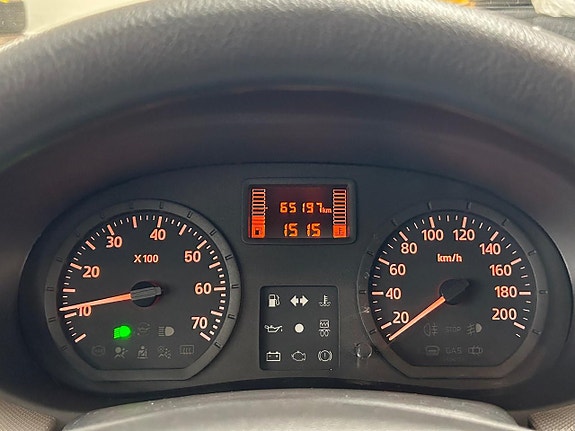 Dacia Sandero 18 of 25