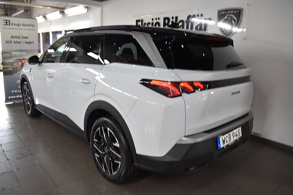 Peugeot 5008 4 of 5