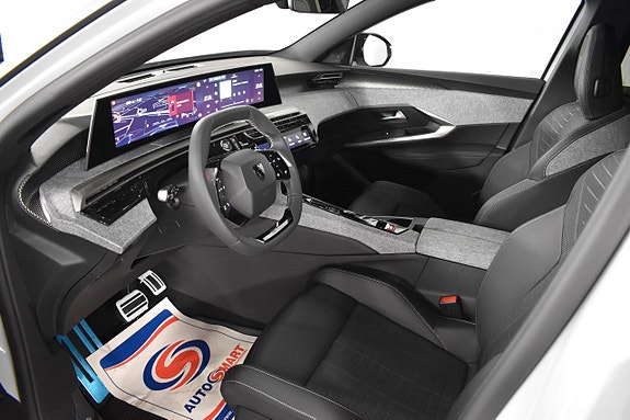 Peugeot 5008 5 of 5