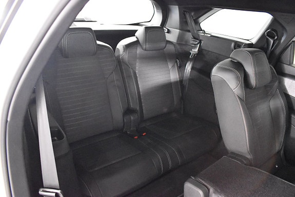 Peugeot 5008 13 of 21