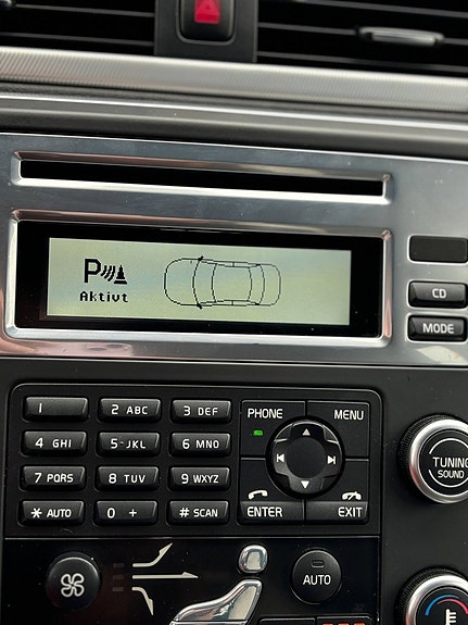 Volvo V70 25 of 28