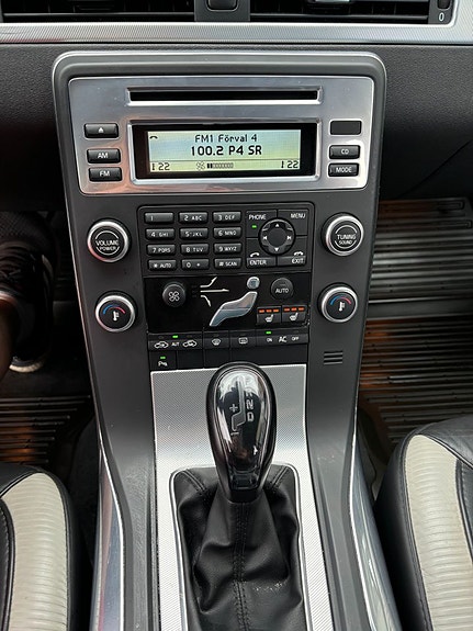 Volvo V70 26 of 28