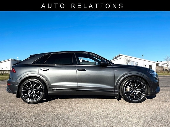 Audi Q8 10 of 14