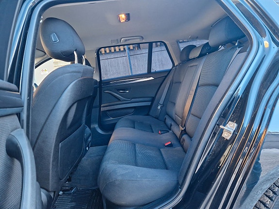 BMW 520 22 of 27