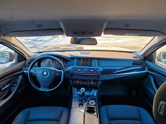 BMW 520 19 of 27