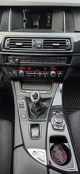 BMW 520 26 of 27