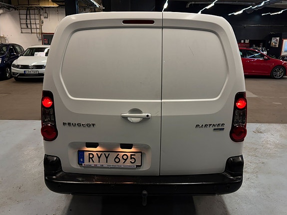 Peugeot Partner 8 of 24