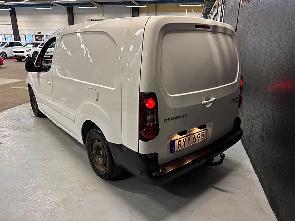 Peugeot Partner 3 of 5