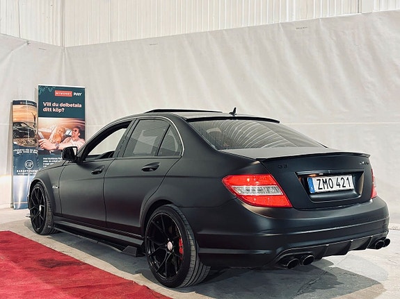Mercedes-Benz C63 11 of 18