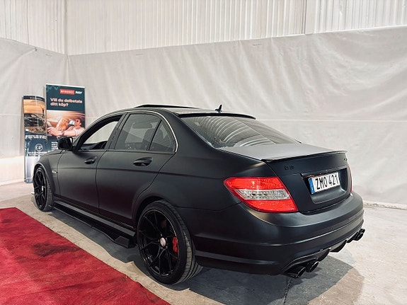 Mercedes-Benz C63 12 of 18