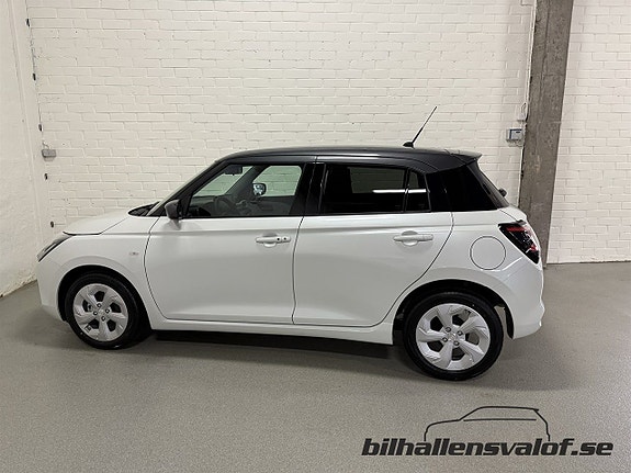 Suzuki Swift 10 of 13