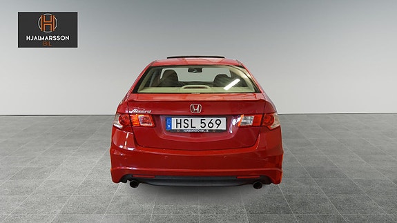 Honda Accord 3 of 13
