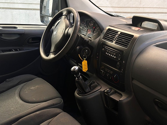 Peugeot Expert 7 of 19