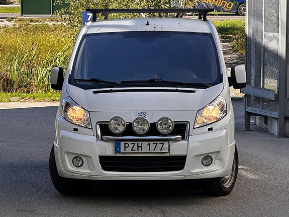 Peugeot Expert 3 of 5