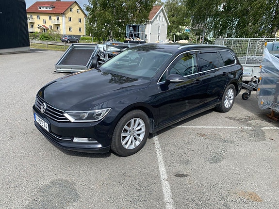 Volkswagen Passat 7 of 8