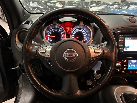 Nissan Juke 9 of 17