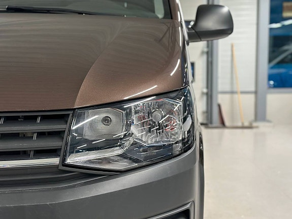 Volkswagen Transporter 4 of 5