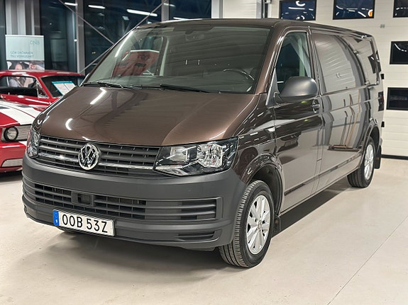 Volkswagen Transporter 6 of 23