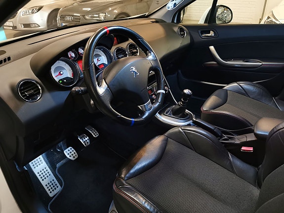 Peugeot 308 9 of 22
