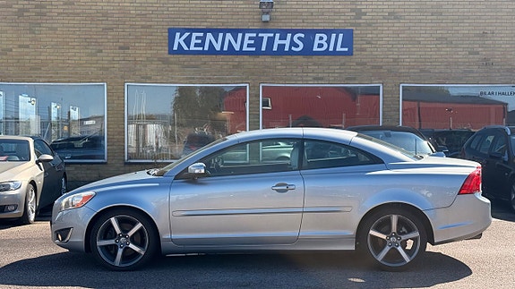 Volvo C70 12 of 30