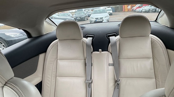 Volvo C70 26 of 30