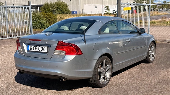 Volvo C70 7 of 30