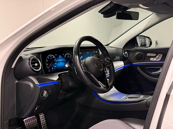Mercedes-Benz E220 d 11 of 16