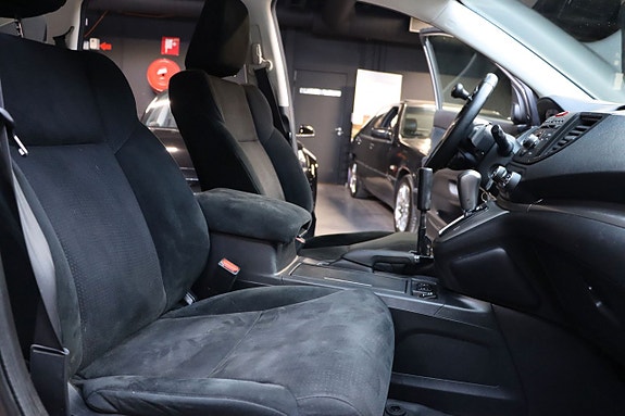 Honda CR-V 11 of 27