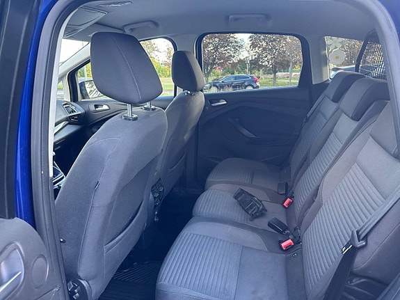 Ford C-Max 11 of 16