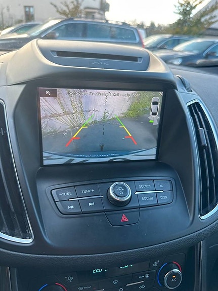 Ford C-Max 16 of 16