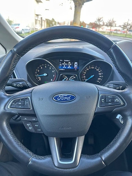 Ford C-Max 15 of 16