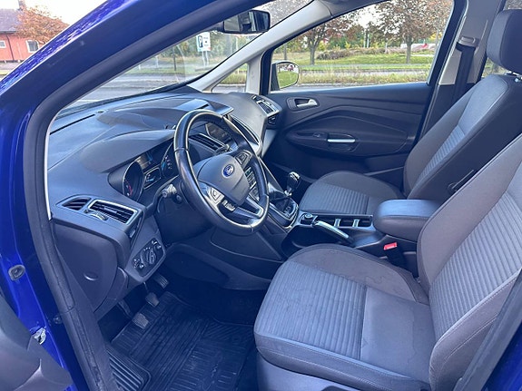 Ford C-Max 9 of 16