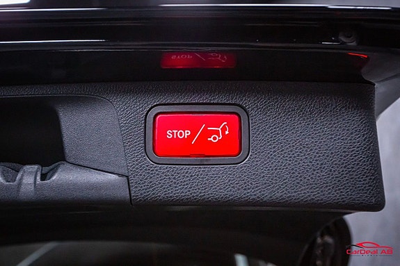 Mercedes-Benz E220 21 of 27