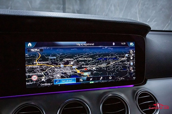 Mercedes-Benz E220 25 of 27