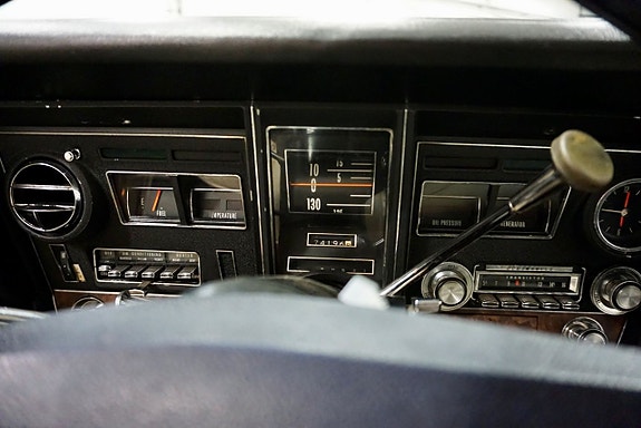 Oldsmobile Toronado 20 of 23