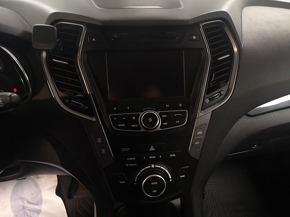 Hyundai Santa Fe 9 of 9