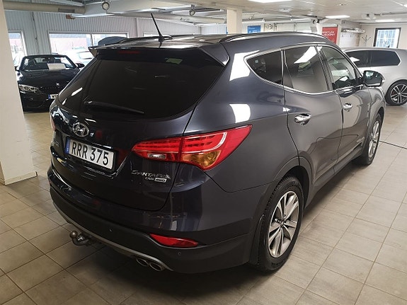 Hyundai Santa Fe 4 of 9