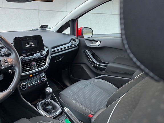 Ford Fiesta 13 of 13