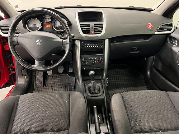 Peugeot 207 10 of 12