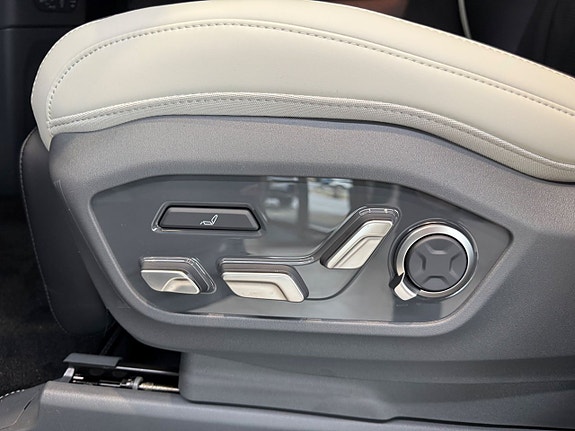 Kia EV9 6 of 19